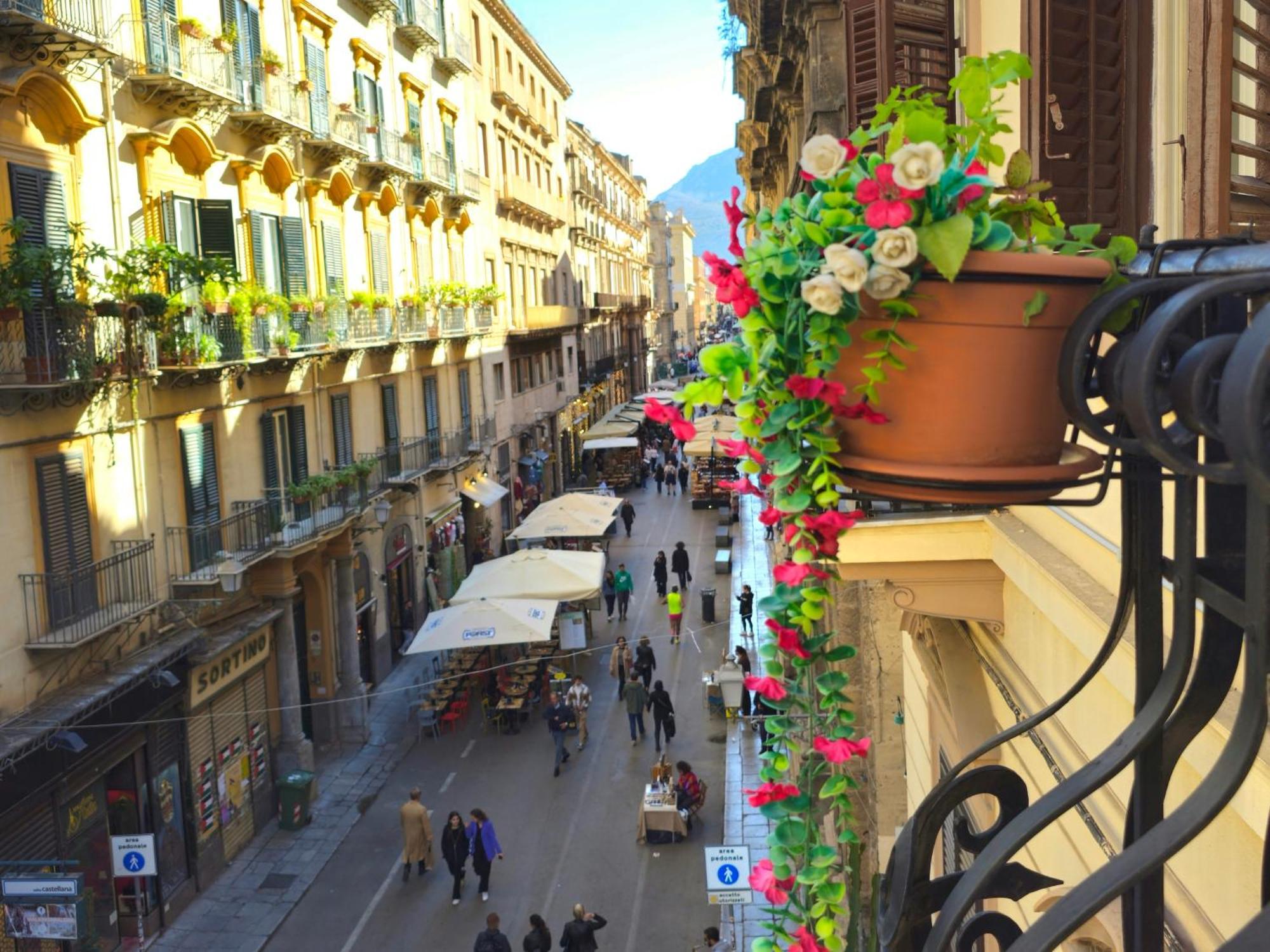 Teatro Del Sole Apartment Palermo Exteriér fotografie